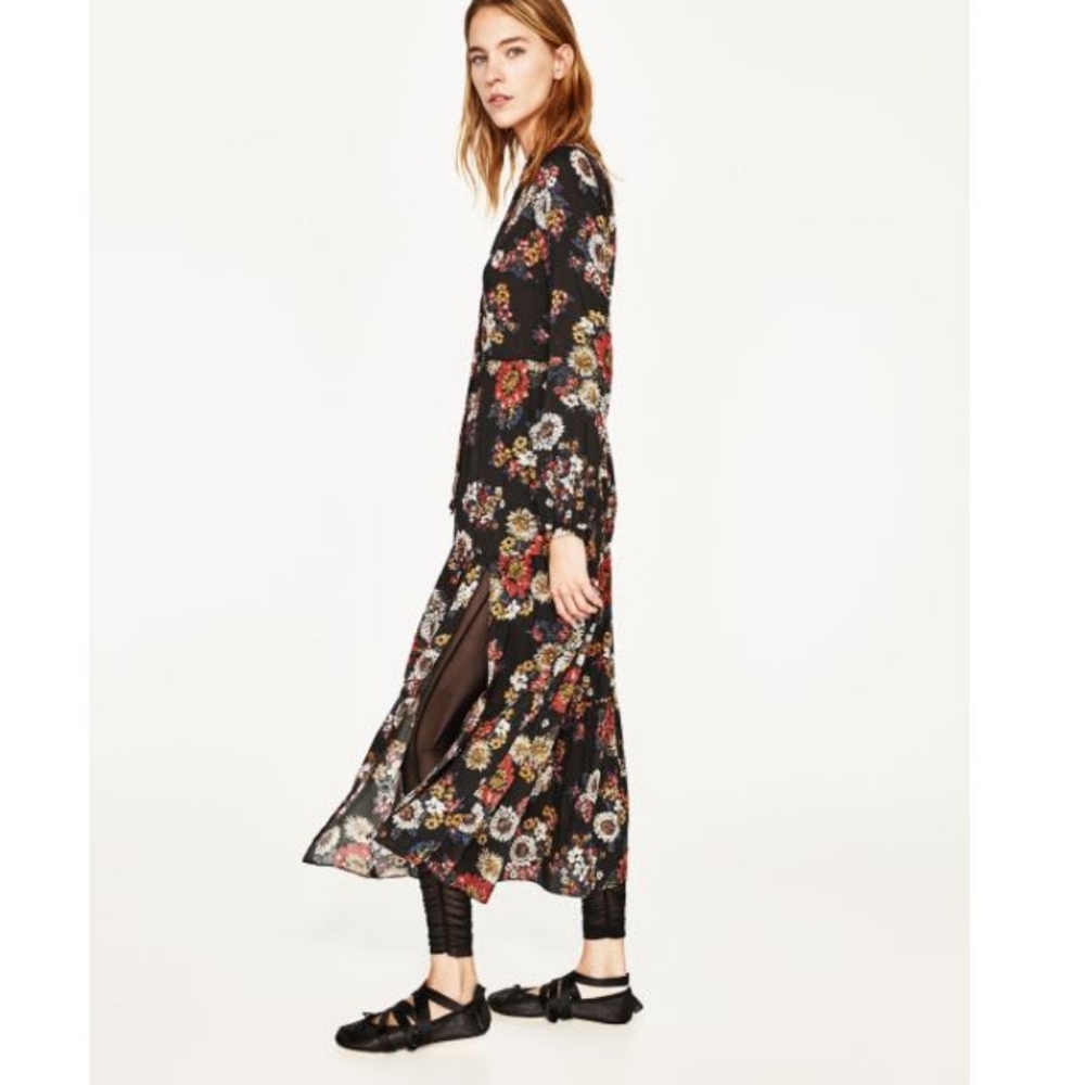 🏵️ Zara Floral Maxi Dress